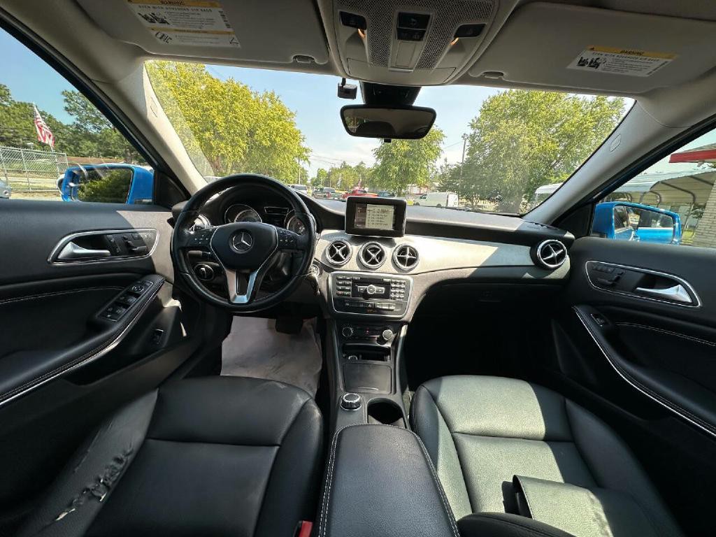 2015 Mercedes-Benz GLA-Class Image 14