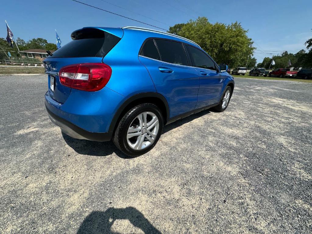 2015 Mercedes-Benz GLA-Class Image 28