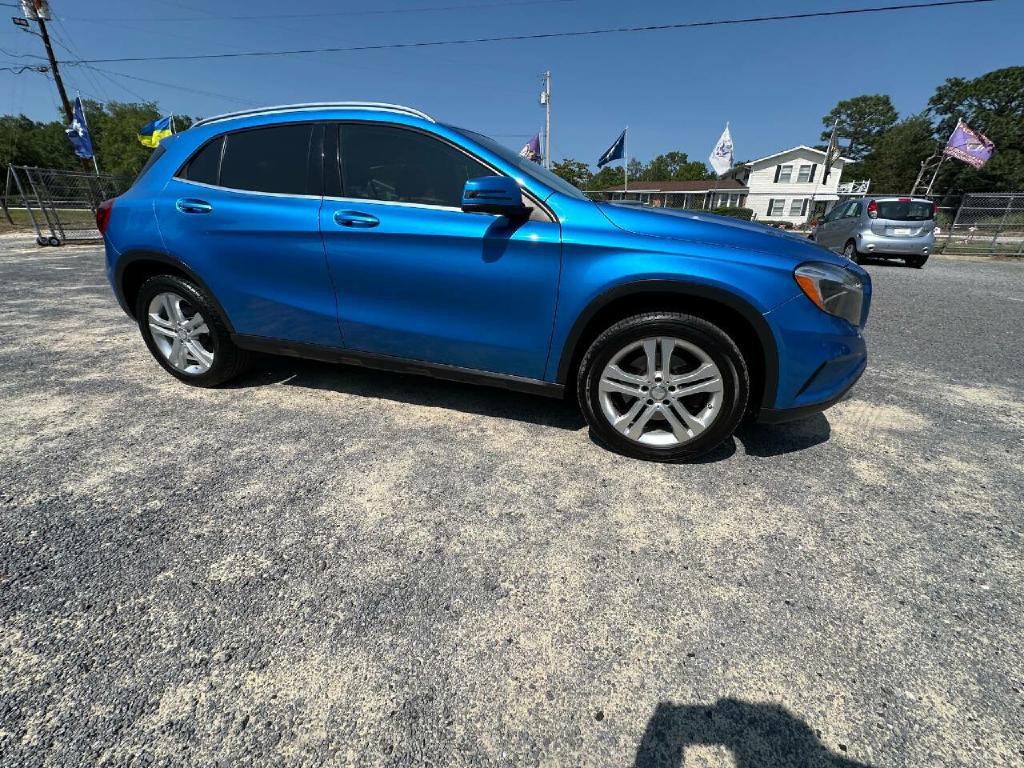 2015 Mercedes-Benz GLA-Class Image 33