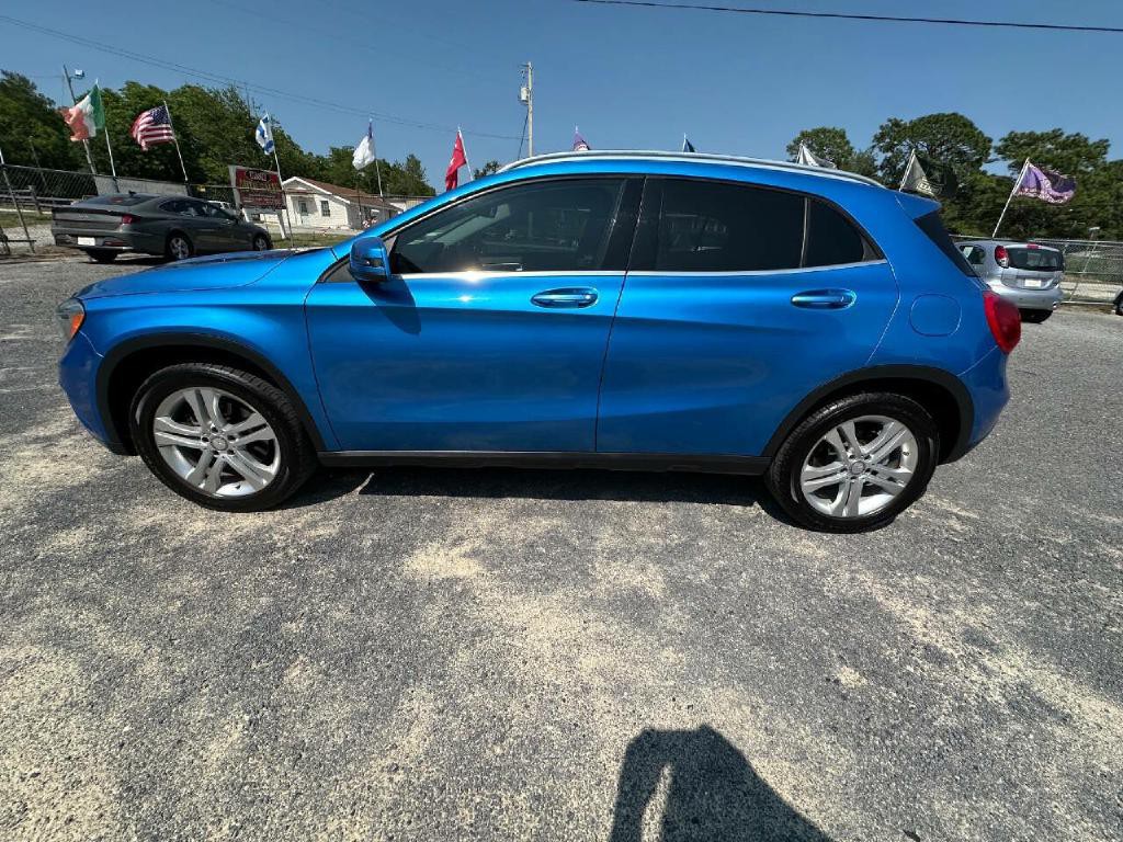 2015 Mercedes-Benz GLA-Class Image 57