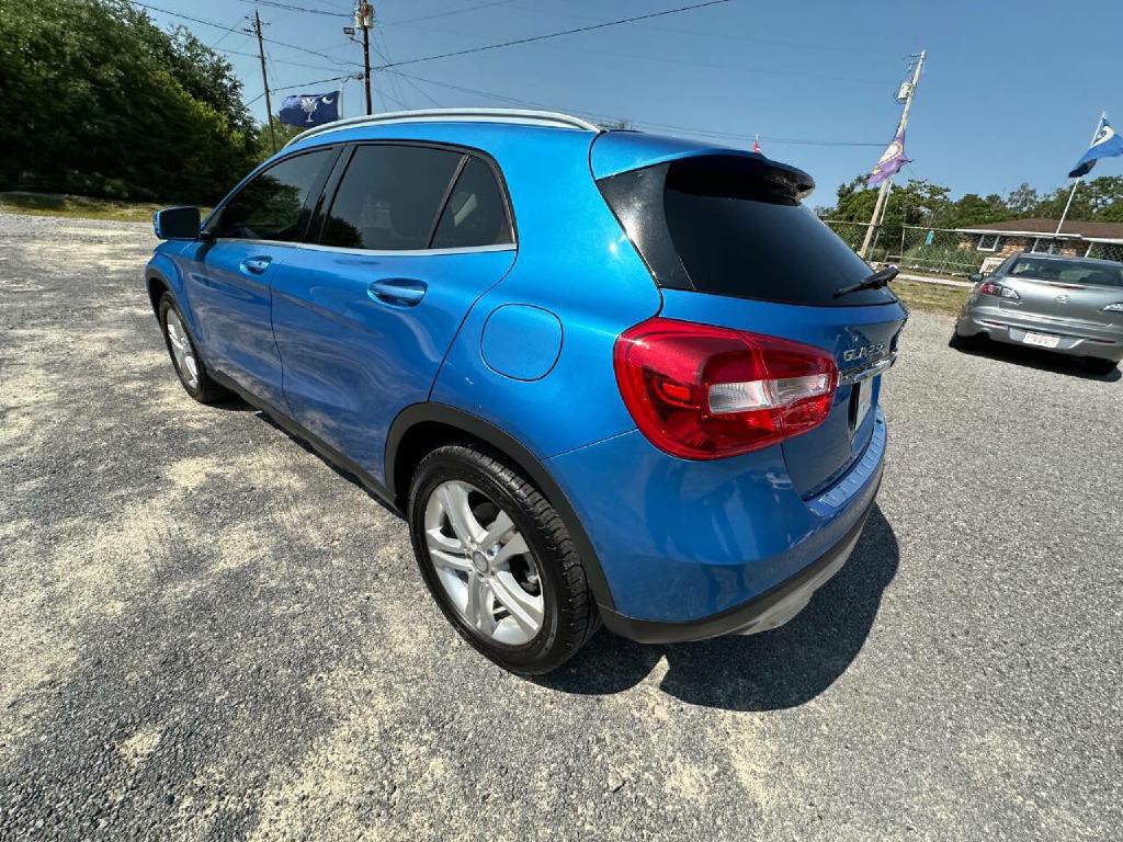 2015 Mercedes-Benz GLA-Class Image 60