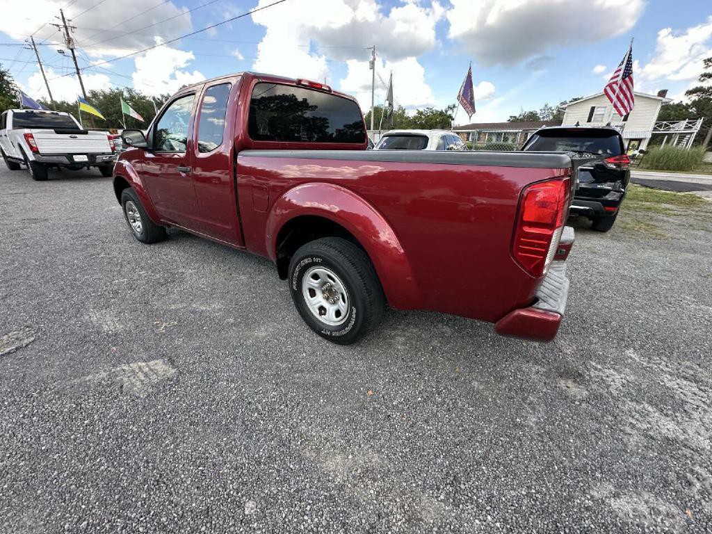 2017 Nissan Frontier Image 10