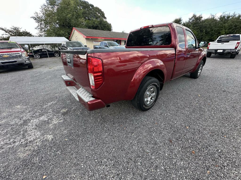2017 Nissan Frontier Image 11
