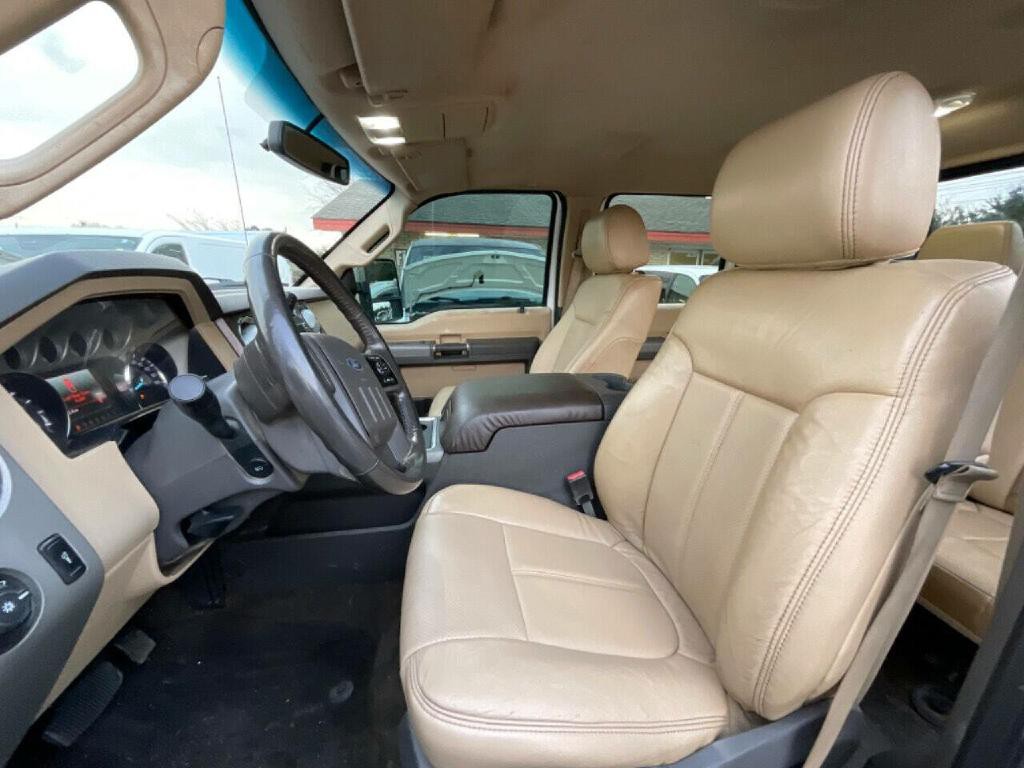 2012 Ford F-350 Image 9