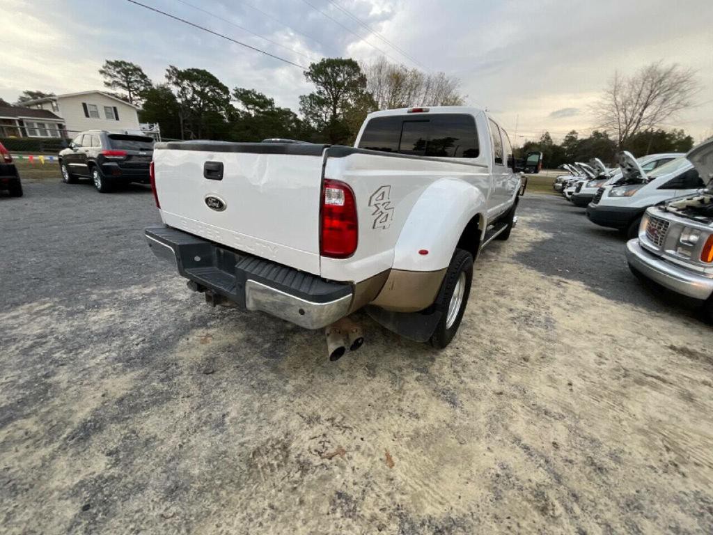 2012 Ford F-350 Image 23