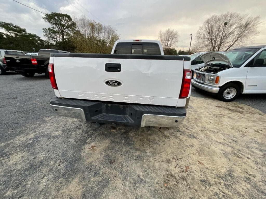 2012 Ford F-350 Image 25
