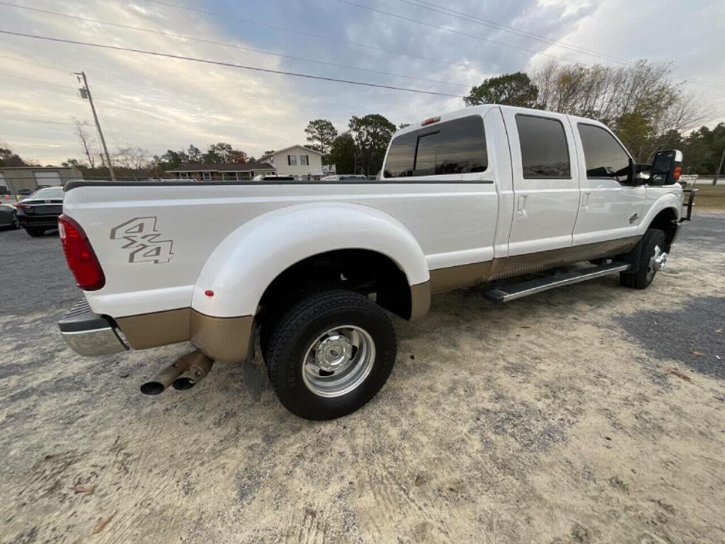 2012 Ford F-350 Image 26