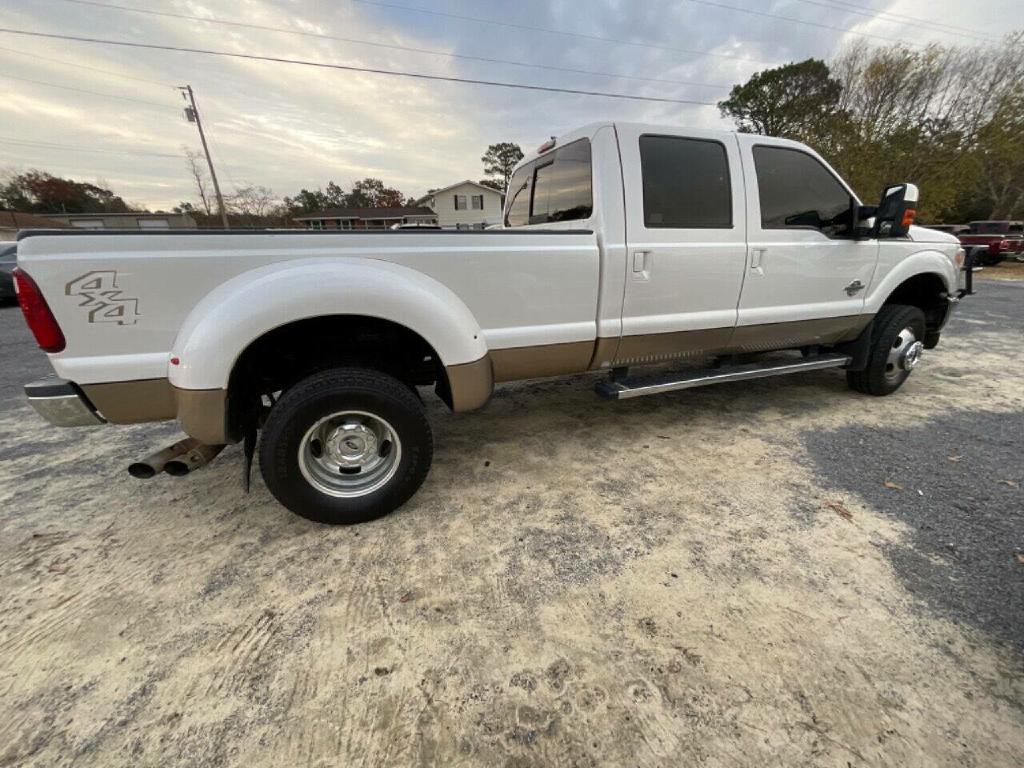 2012 Ford F-350 Image 27