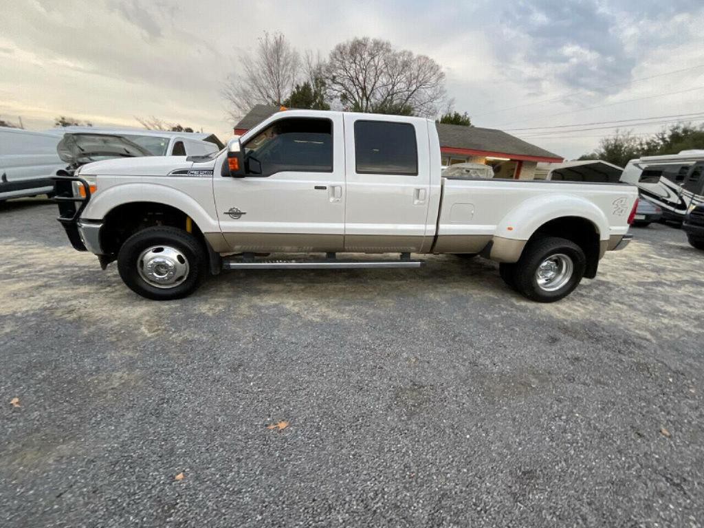 2012 Ford F-350 Image 37