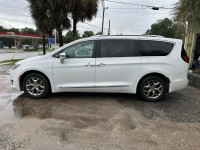 Image for 2017 Chrysler Pacifica Limited Mini ID: 6763174