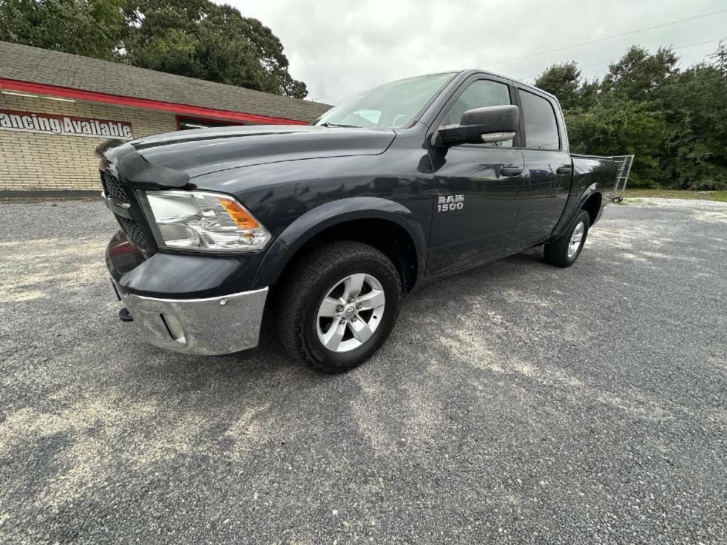 2014 RAM 1500 Image 2
