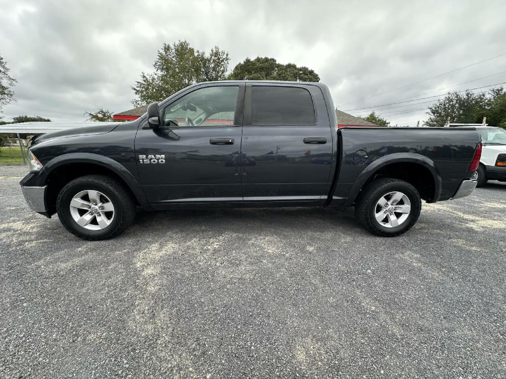 2014 RAM 1500 Image 3