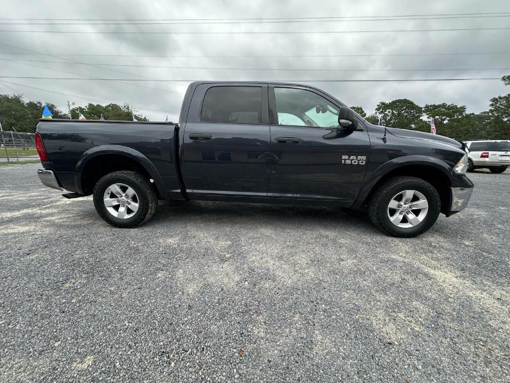 2014 RAM 1500 Image 11
