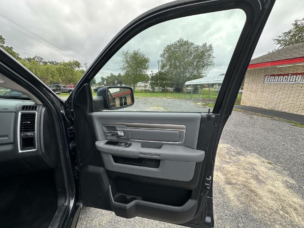 2014 RAM 1500 Image 26