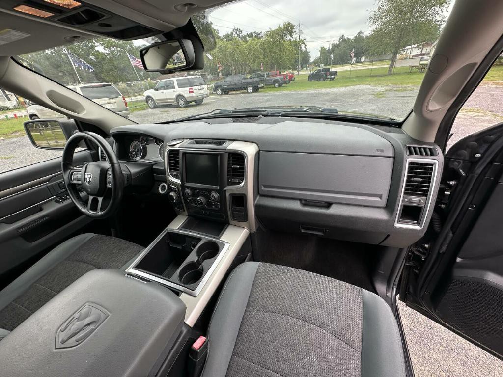 2014 RAM 1500 Image 30