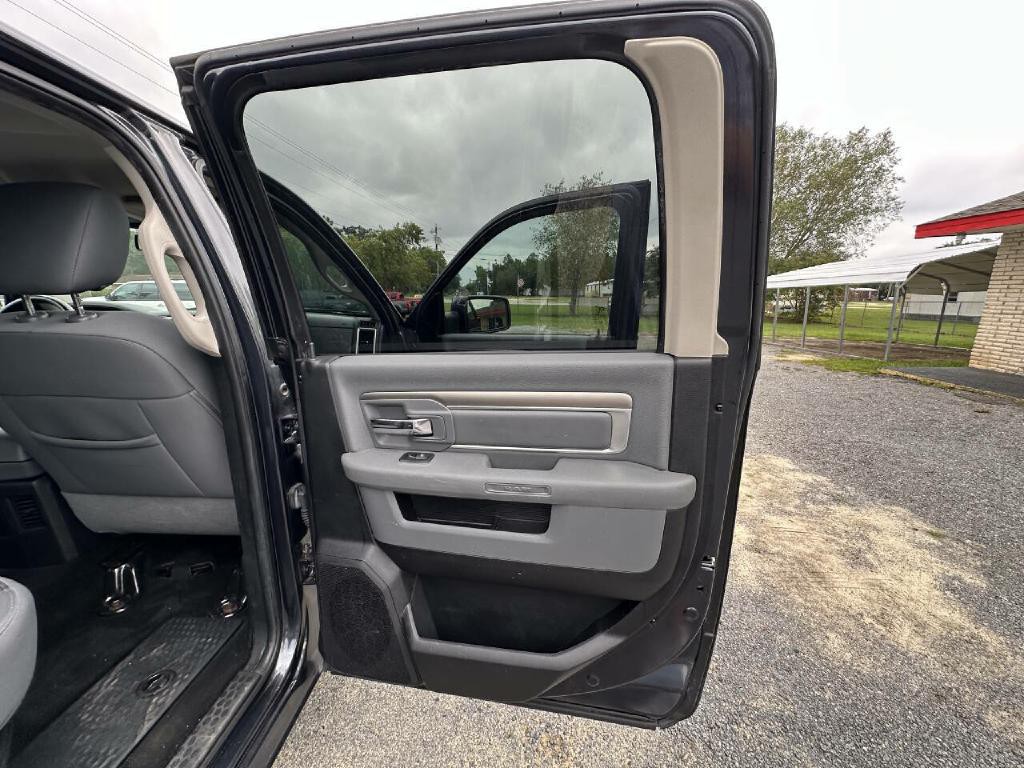 2014 RAM 1500 Image 33