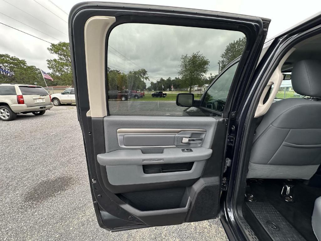 2014 RAM 1500 Image 37