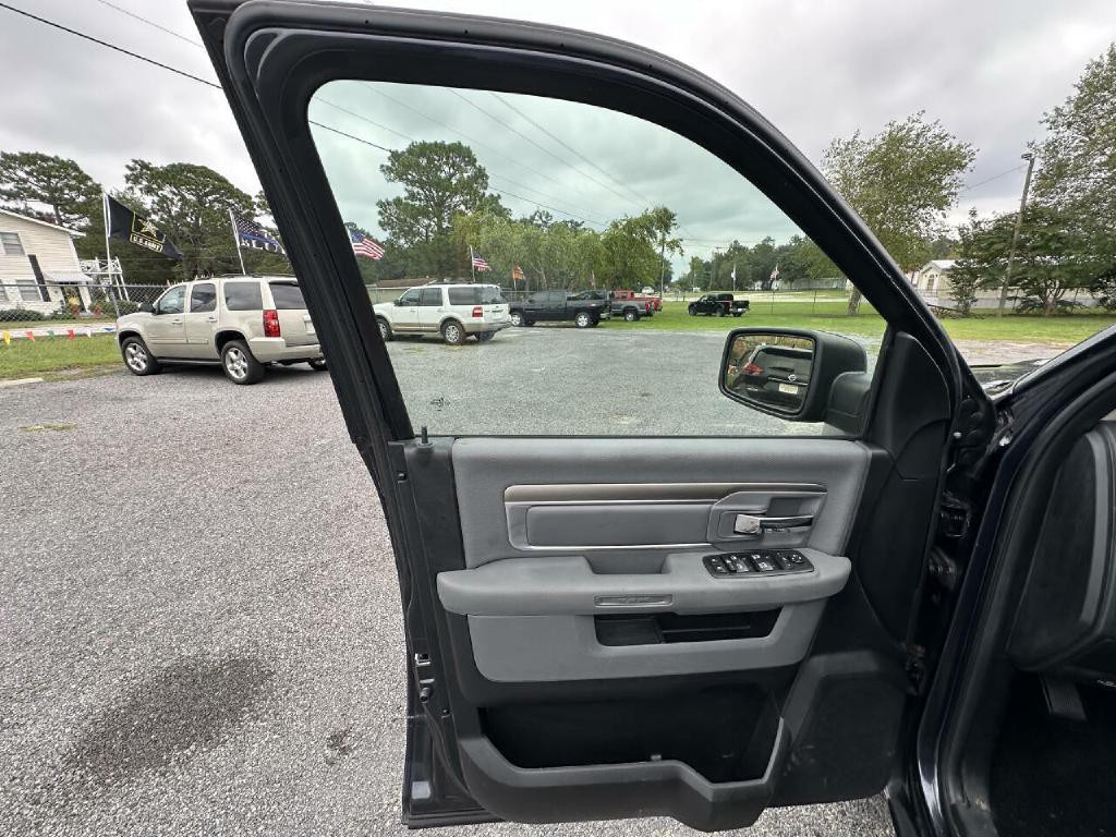 2014 RAM 1500 Image 42