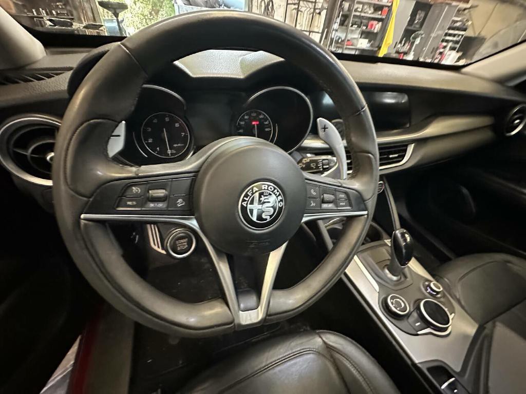 2018 Alfa Romeo Stelvio Image 21