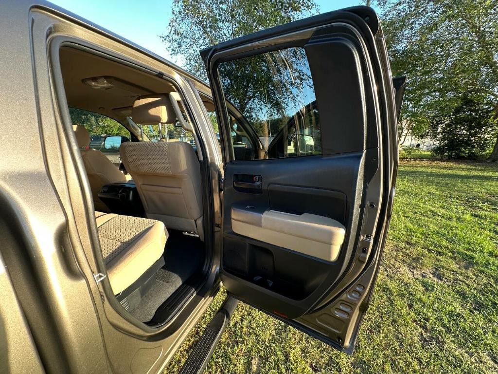 2013 Toyota Tundra Image 20