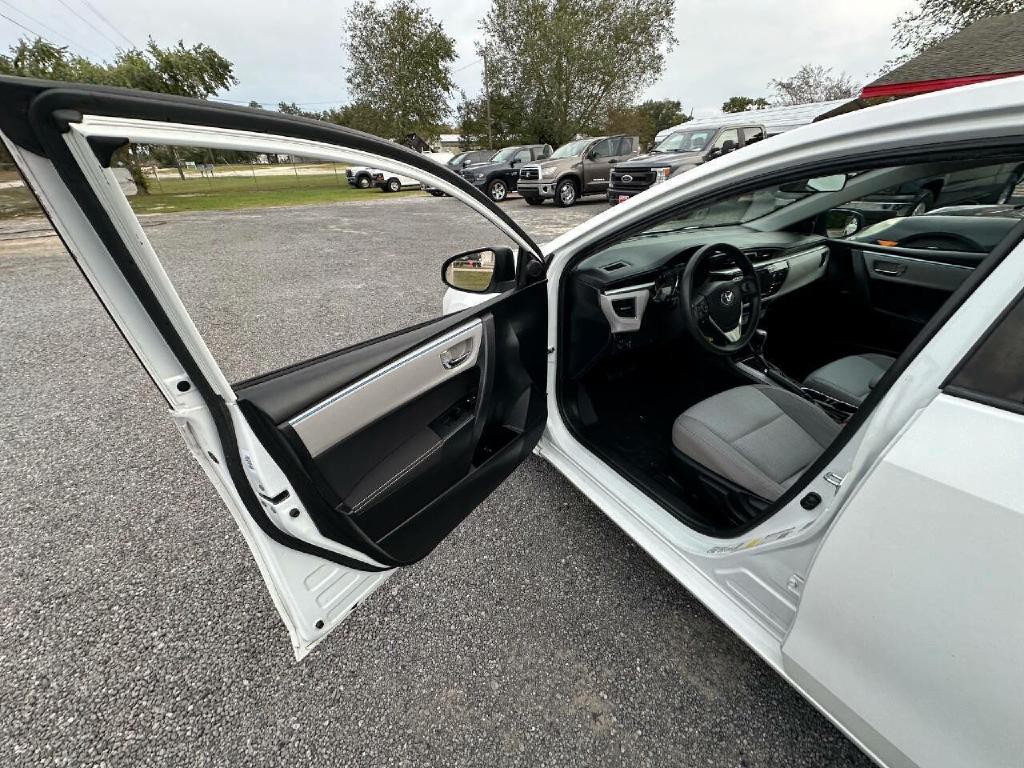 2016 Toyota Corolla Image 5