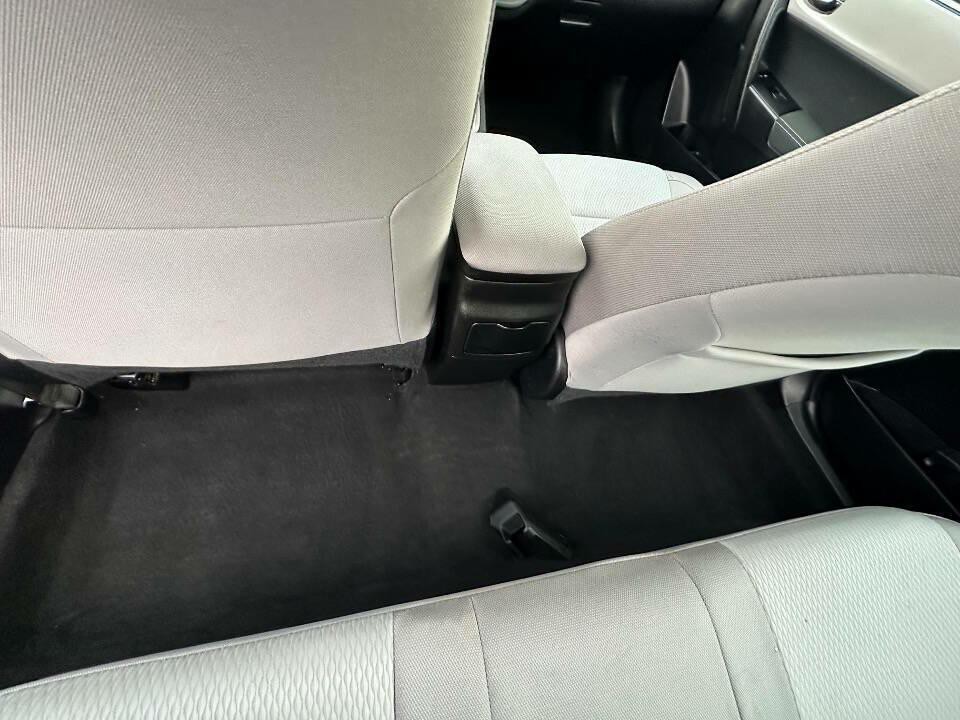 2016 Toyota Corolla Image 10