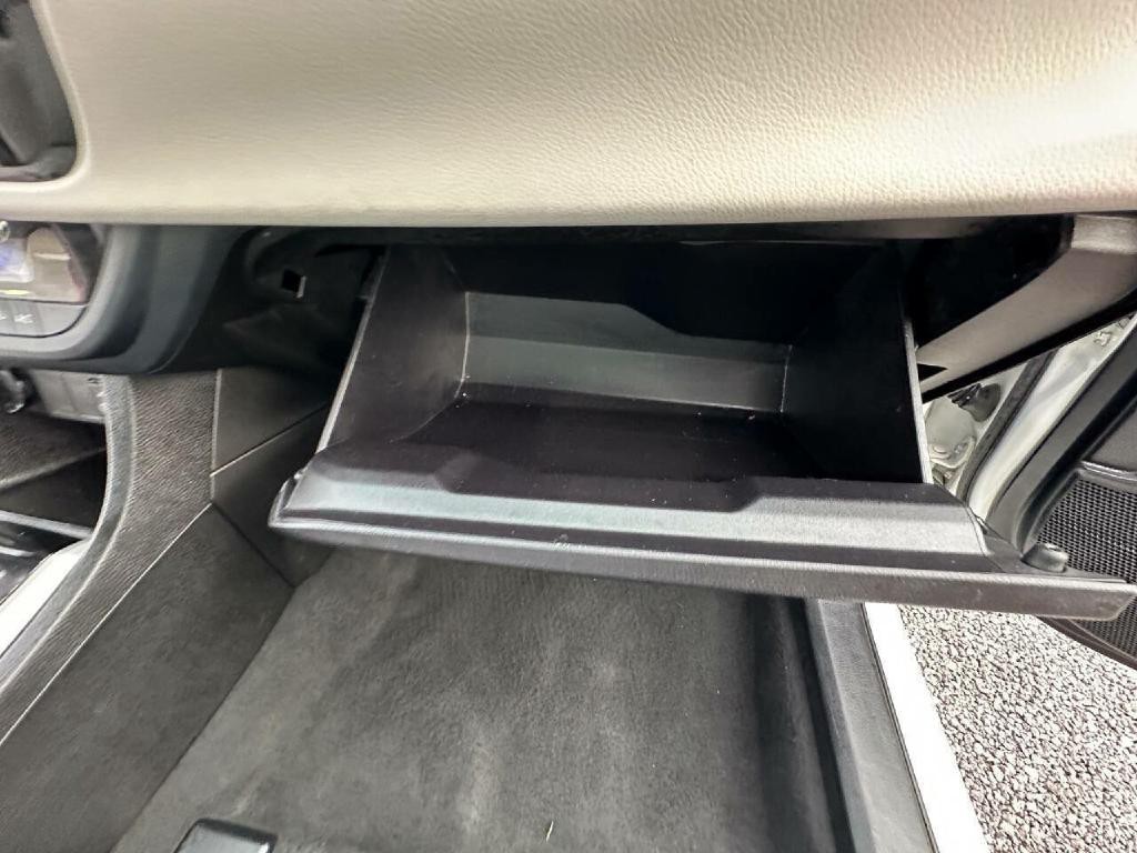 2016 Toyota Corolla Image 22