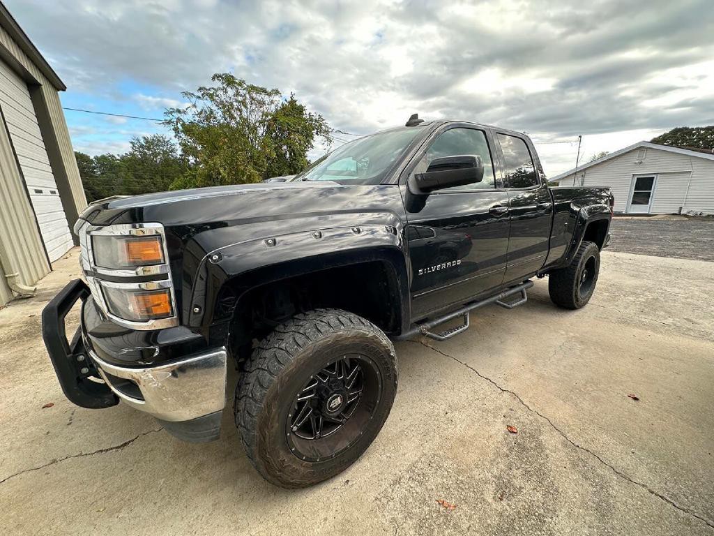 2015 Chevrolet Silverado 1500 Image 2