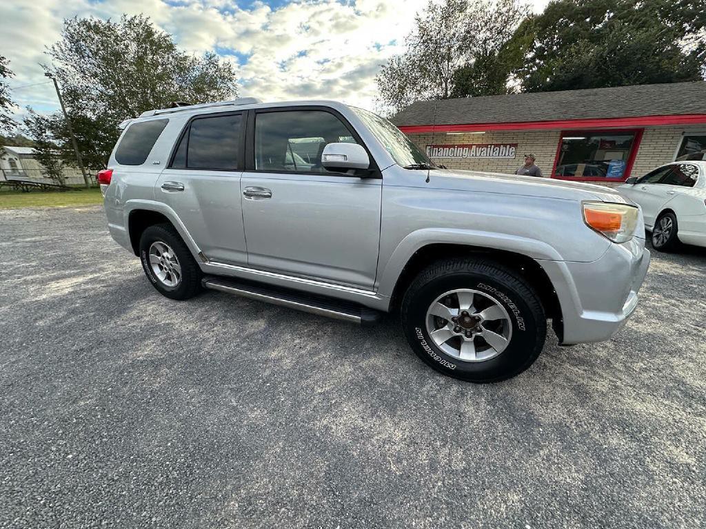 2011 Toyota 4Runner Image 2