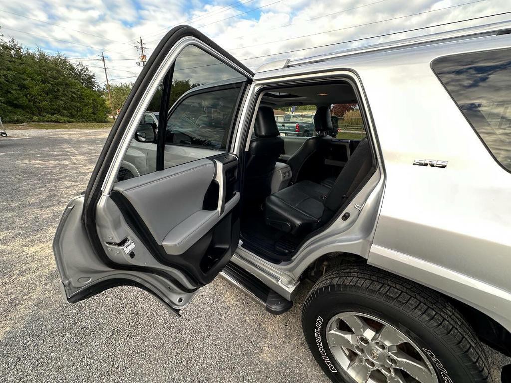 2011 Toyota 4Runner Image 8