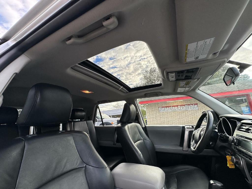 2011 Toyota 4Runner Image 15