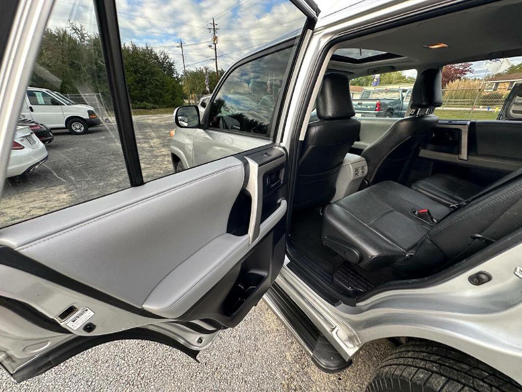 2011 Toyota 4Runner Image 26