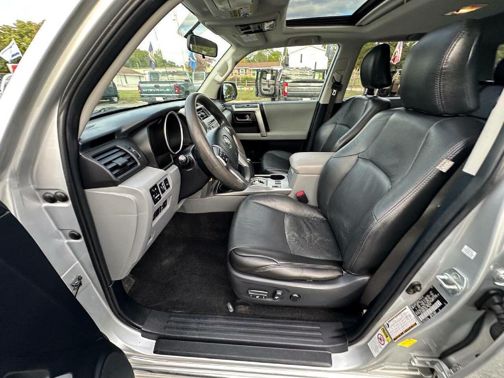 2011 Toyota 4Runner Image 28