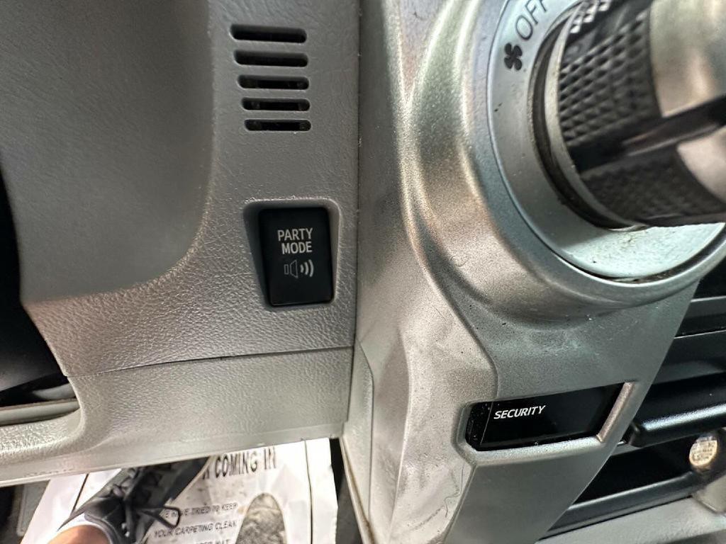 2011 Toyota 4Runner Image 38