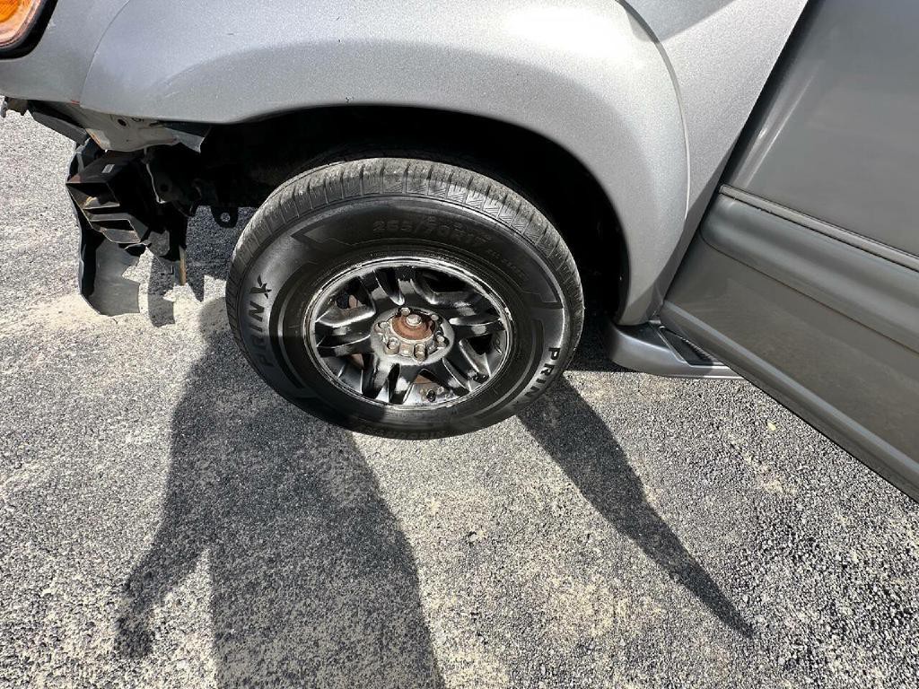 2003 Toyota Sequoia Image 17