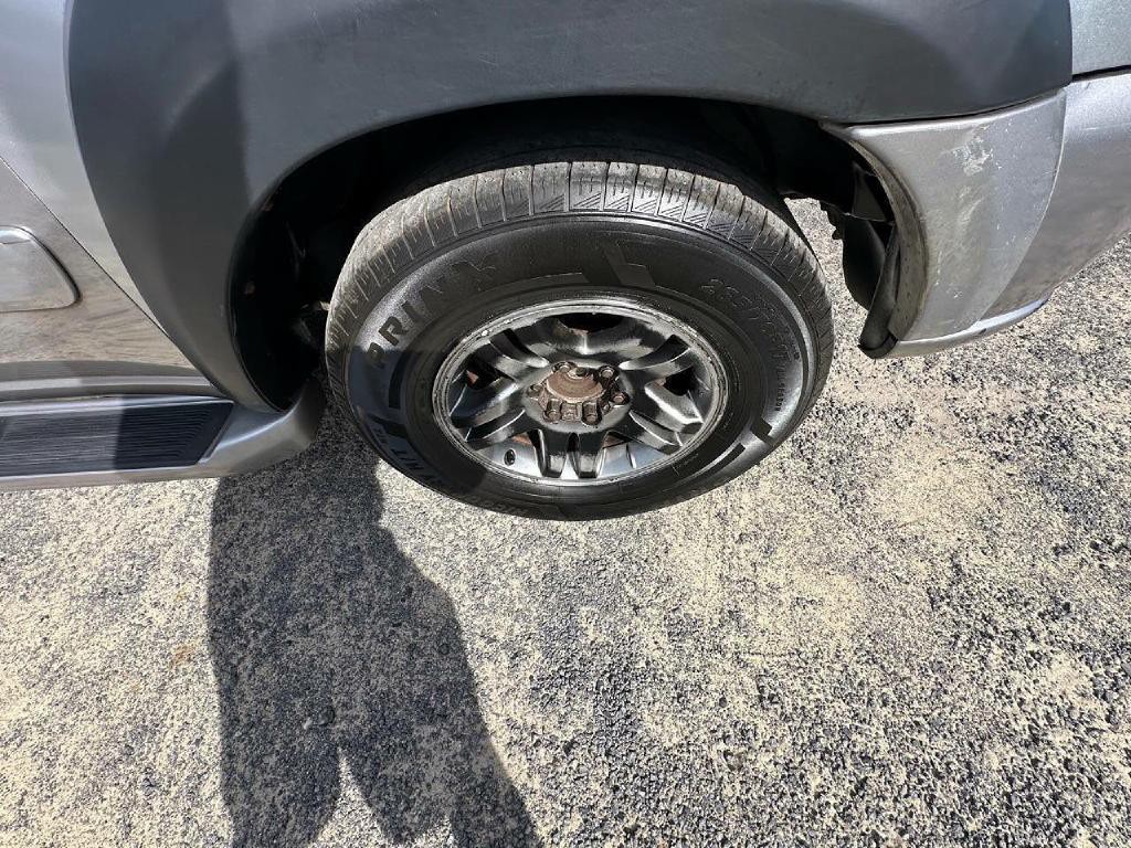 2003 Toyota Sequoia Image 36