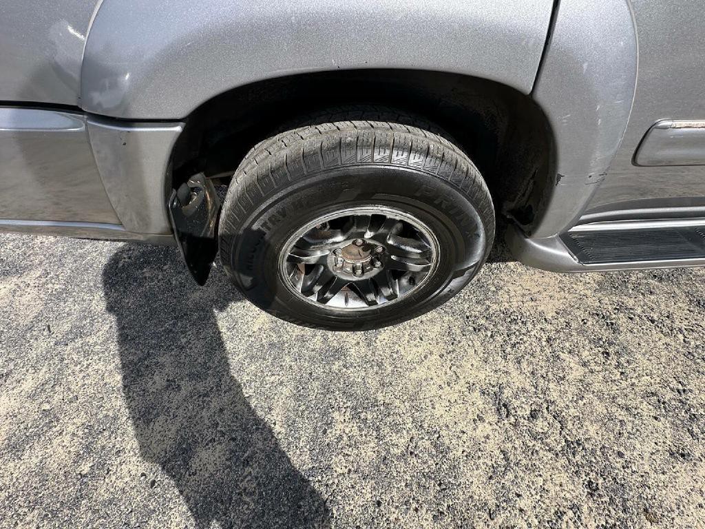 2003 Toyota Sequoia Image 37