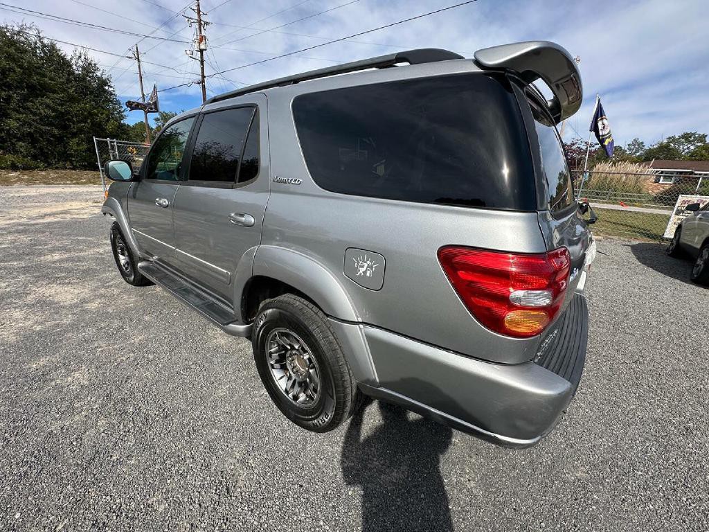 2003 Toyota Sequoia Image 39