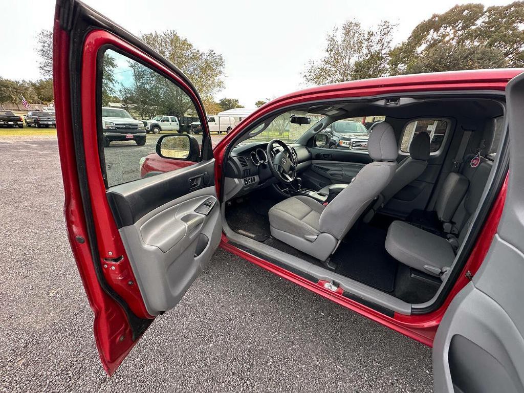 2012 Toyota Tacoma Image 21