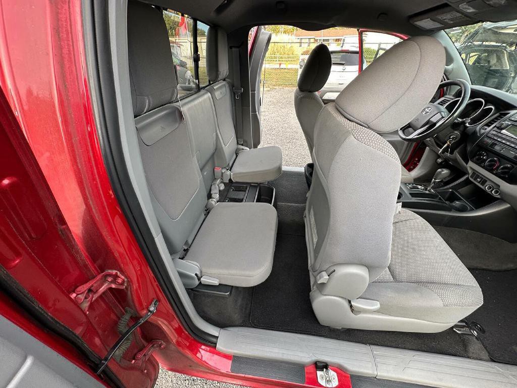 2012 Toyota Tacoma Image 33