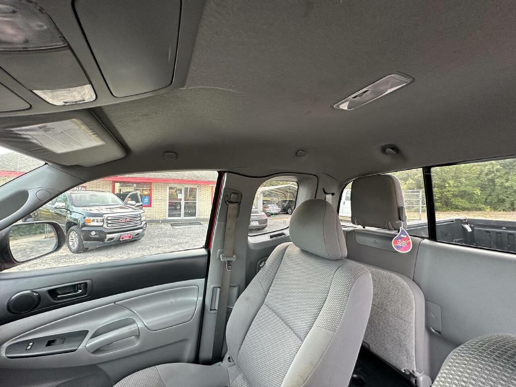 2012 Toyota Tacoma Image 35