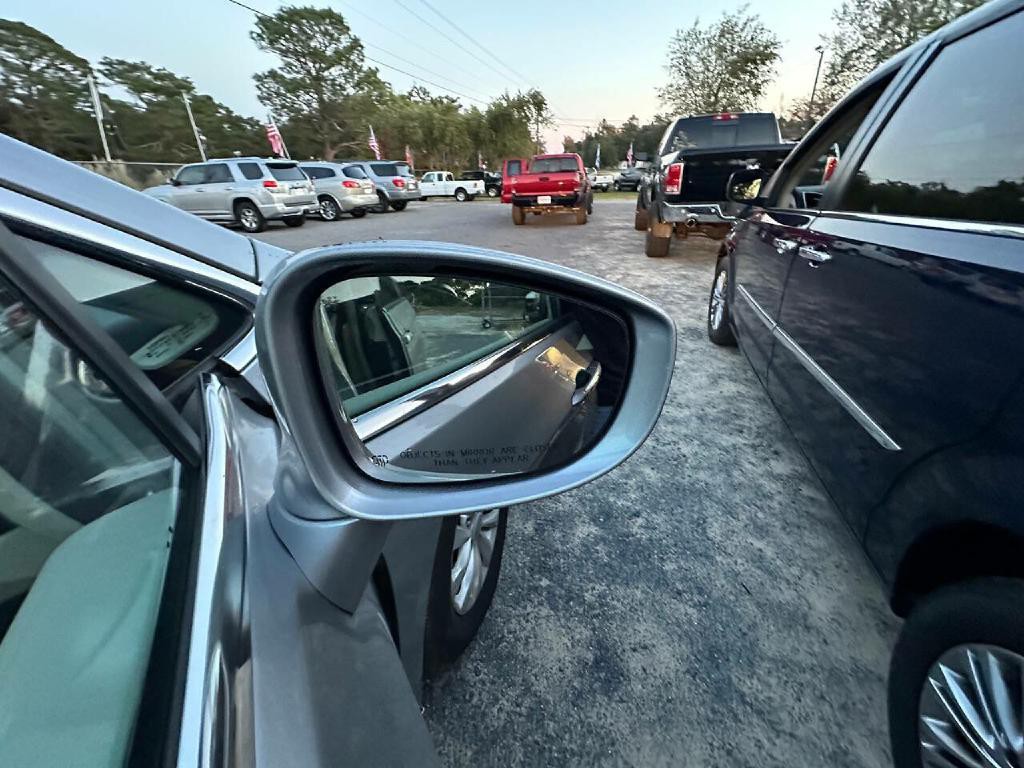 2017 Chrysler Pacifica Image 12