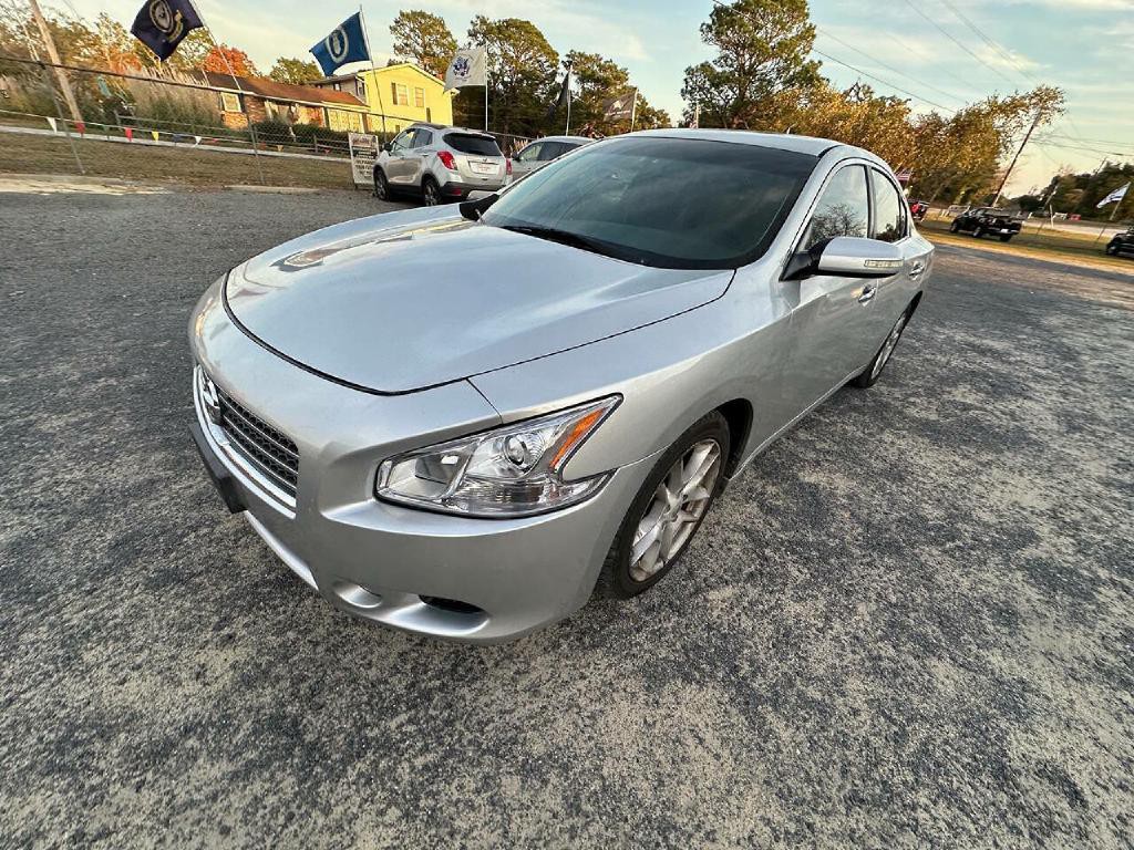 2010 Nissan Maxima Image 22
