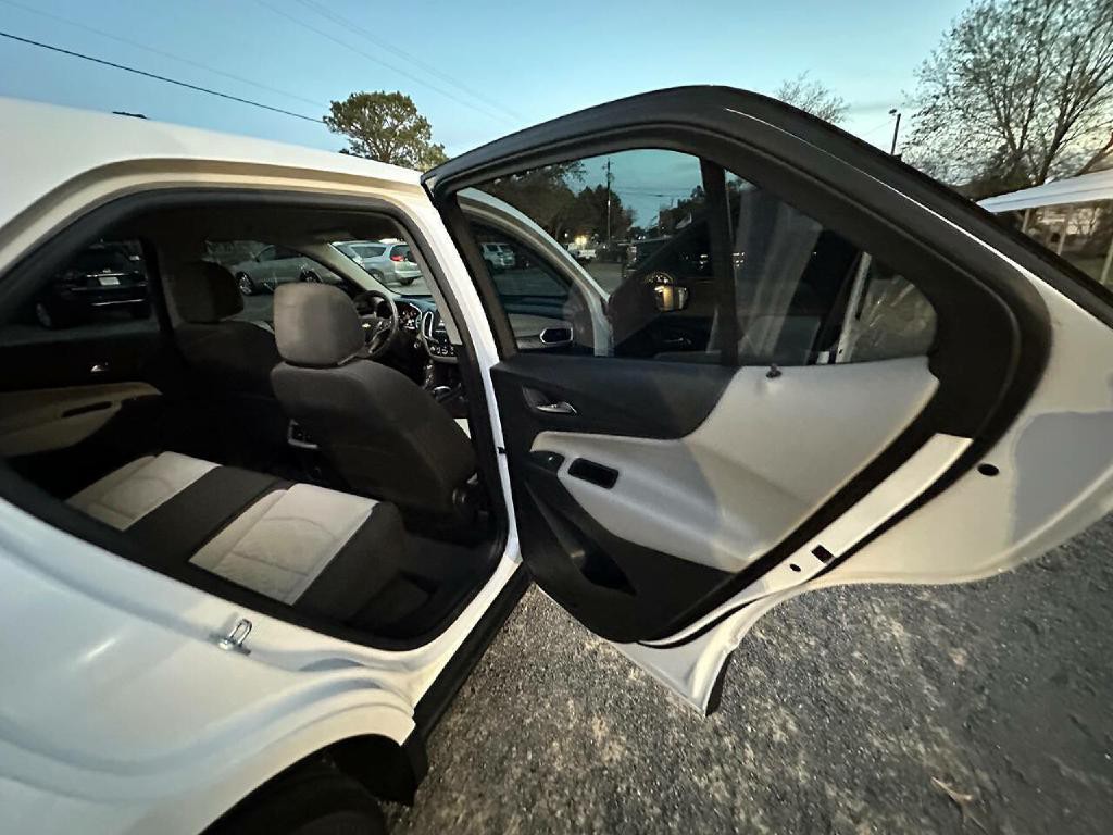 2018 Chevrolet Equinox Image 28