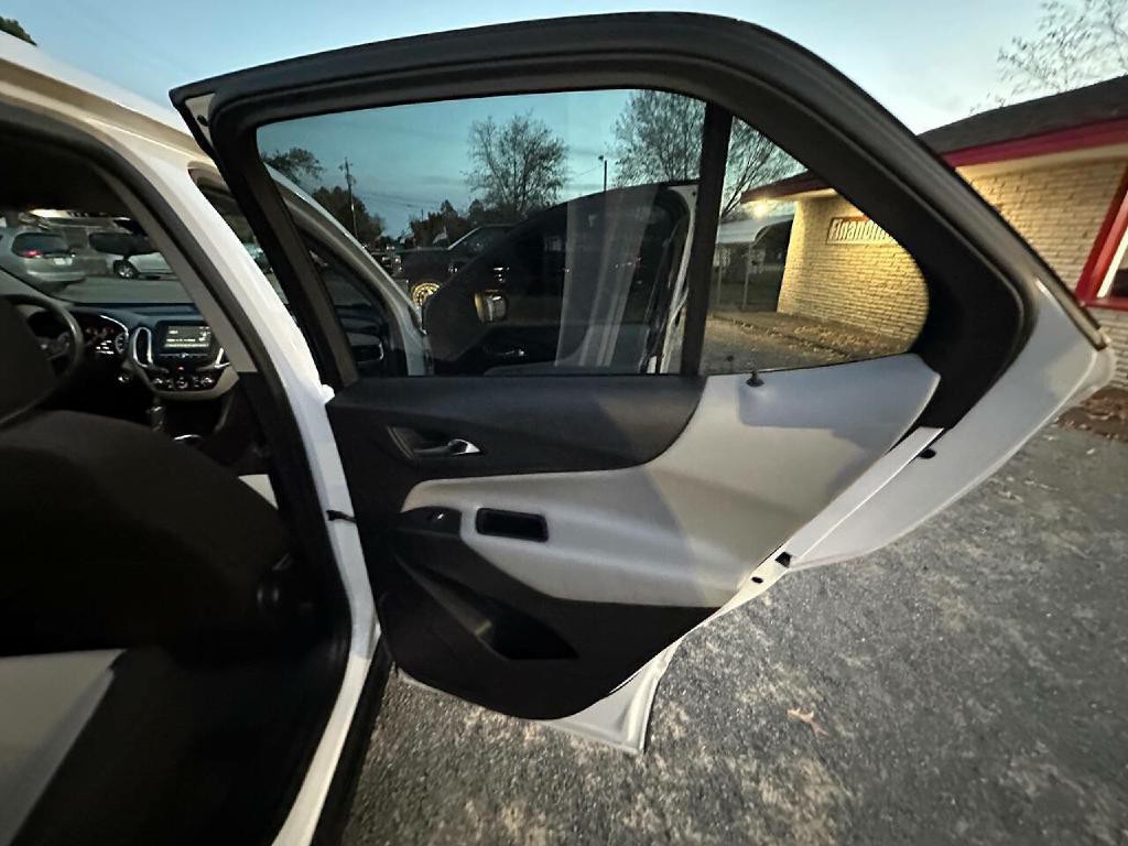 2018 Chevrolet Equinox Image 29