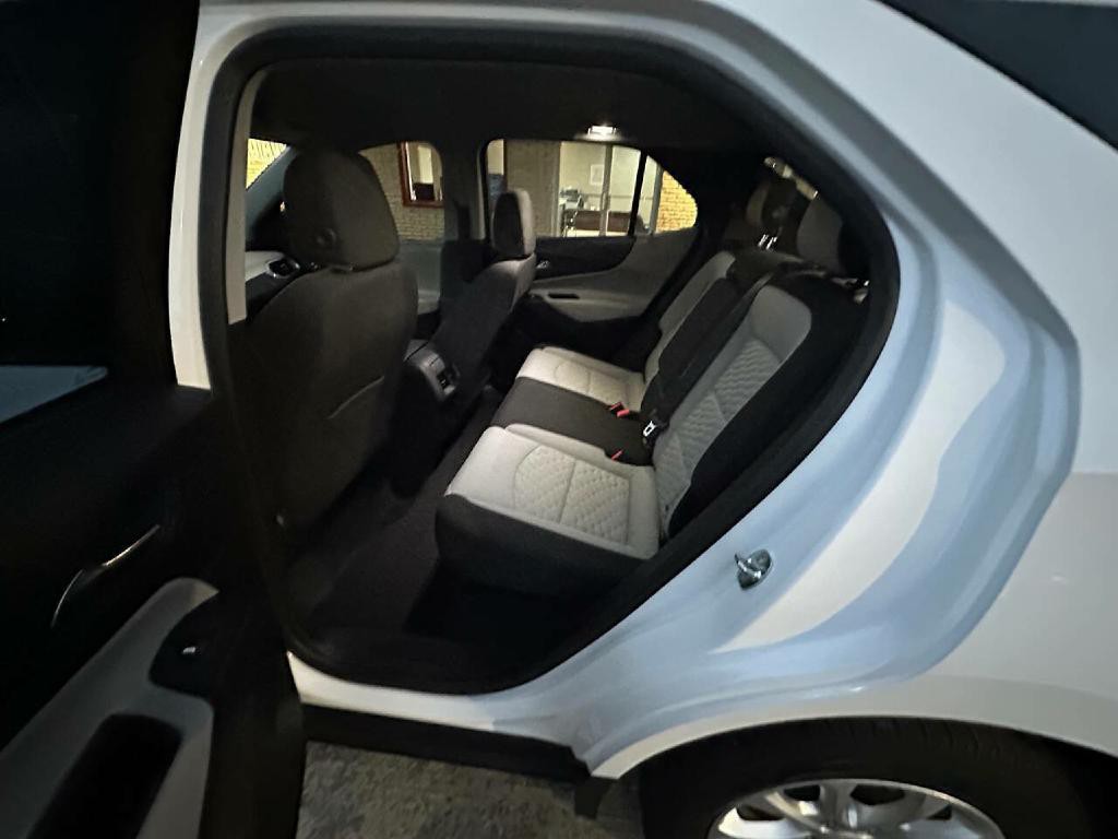 2018 Chevrolet Equinox Image 36