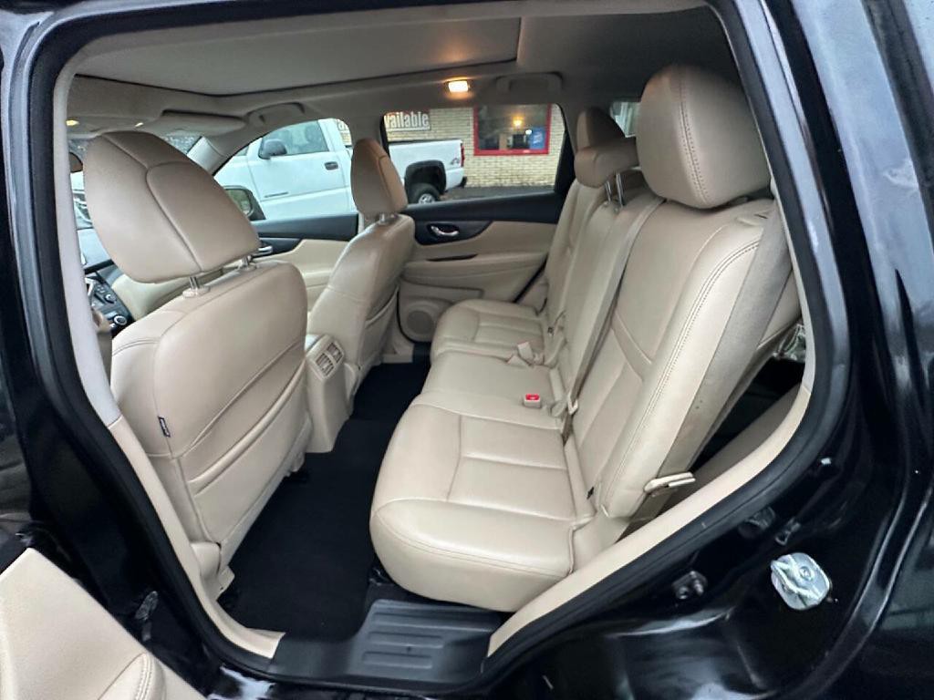 2016 Nissan Rogue Image 4