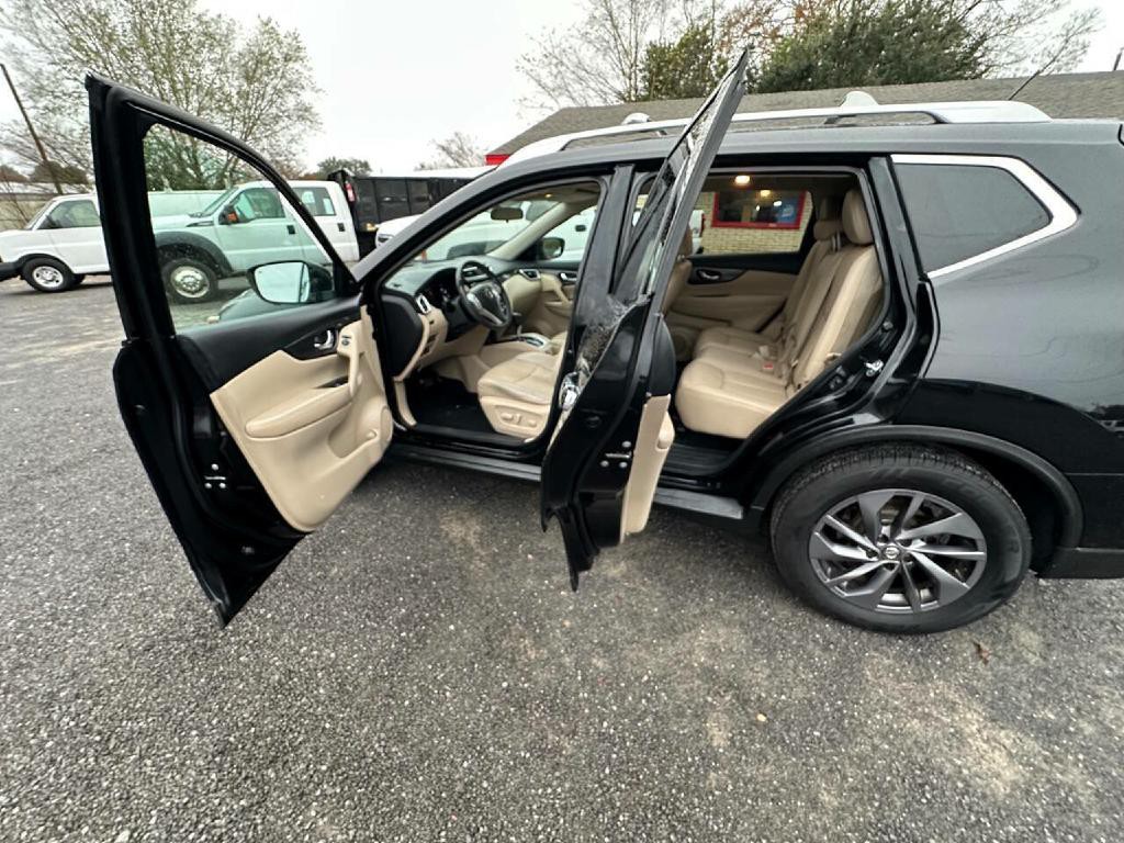 2016 Nissan Rogue Image 5