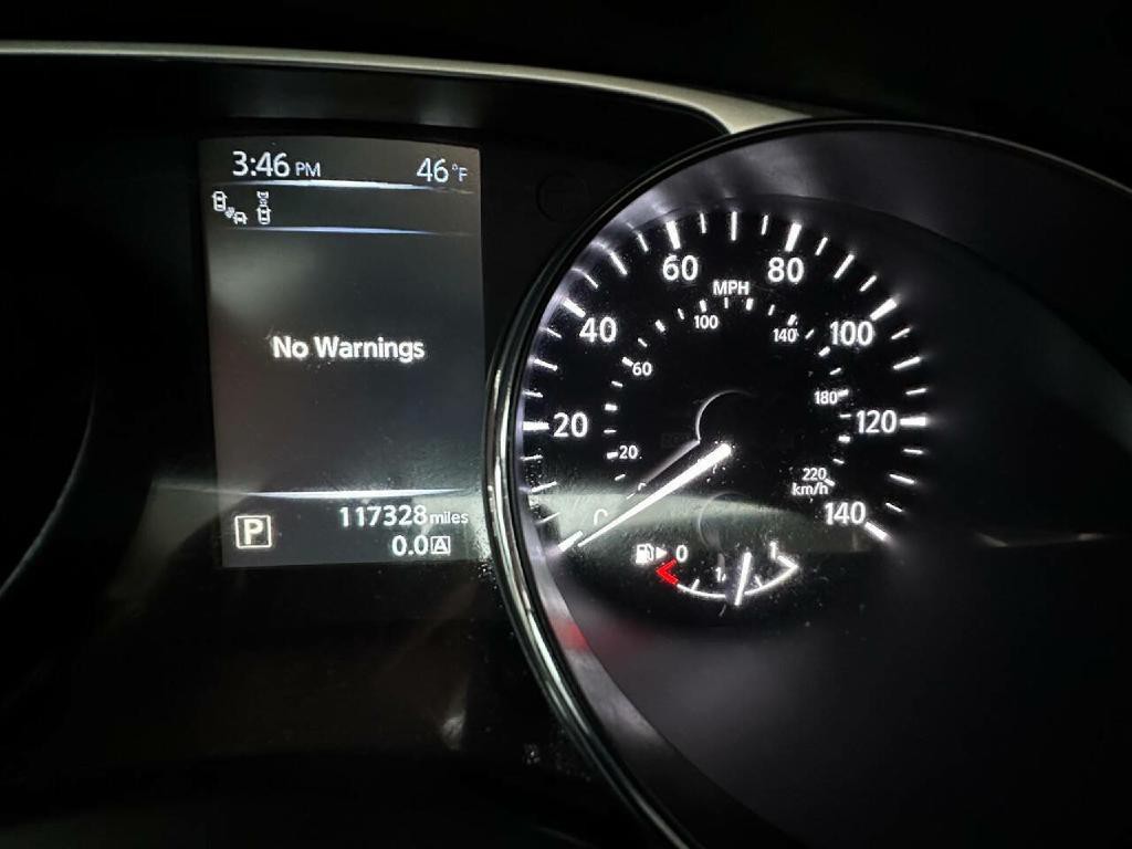 2016 Nissan Rogue Image 12