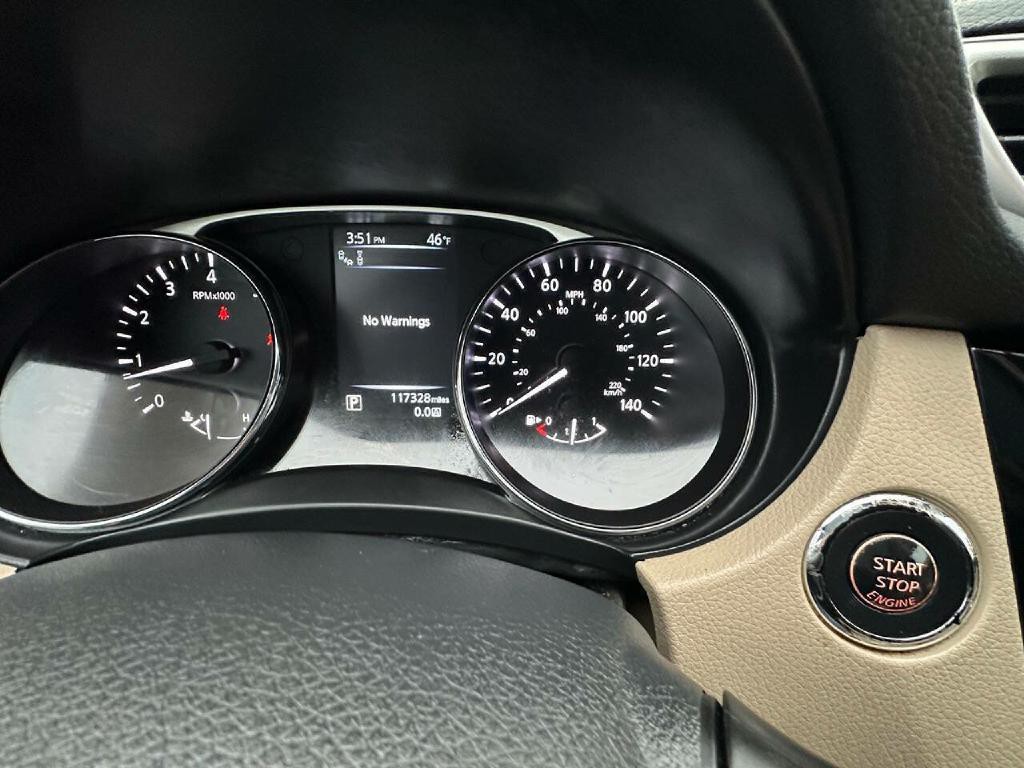 2016 Nissan Rogue Image 22